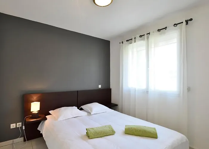 Le Jardin De Babylone Réservé Aux Couples Uniquement Agde