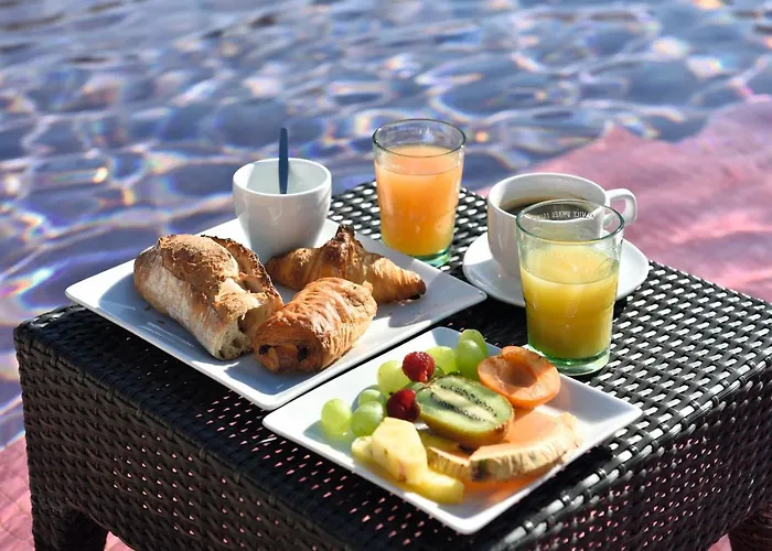 Hotel Le Jardin De Babylone Réservé Aux Couples Uniquement 4*