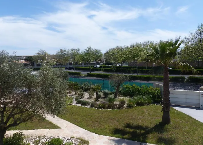 Hotel Le Jardin De Babylone Réservé Aux Couples Uniquement 4*