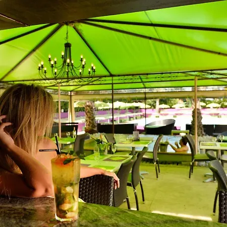 Le Jardin De Babylone Festive & Naturiste 