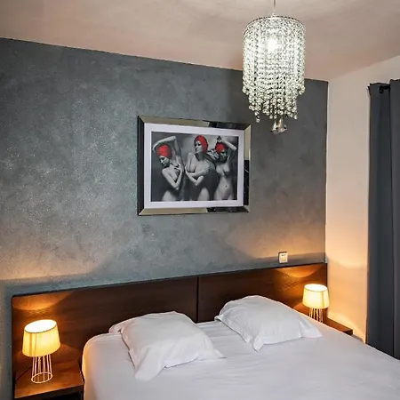 ホテル Le Jardin De Babylone Festive & Naturiste 