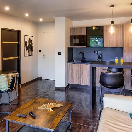 Le Jardin De Babylone Festive & Naturiste 