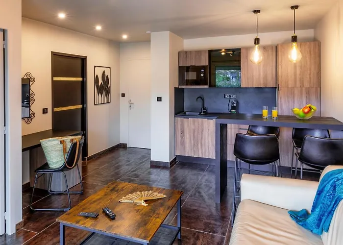 Le Jardin De Babylone Festive & Naturiste 